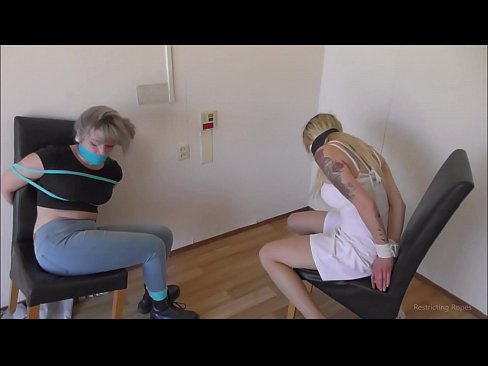 ❤️ E varur / e lidhur dhe e gojës / vajzë në ankth ❤️ Video e ndyrë  në sq.mysexgamer.ru ❌️❤